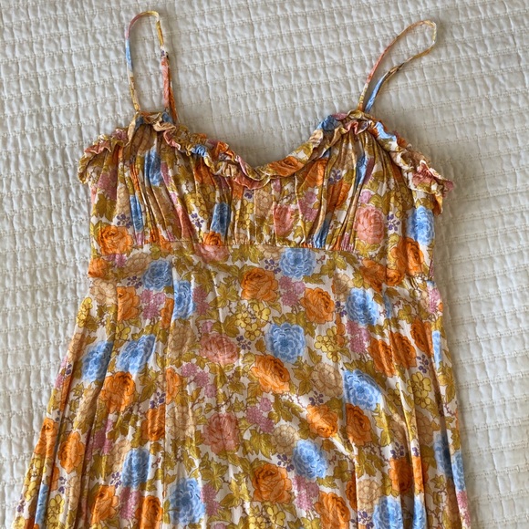 Spell Enchanted Wood Strappy Maxi Dress - Large - Picture 8 of 10